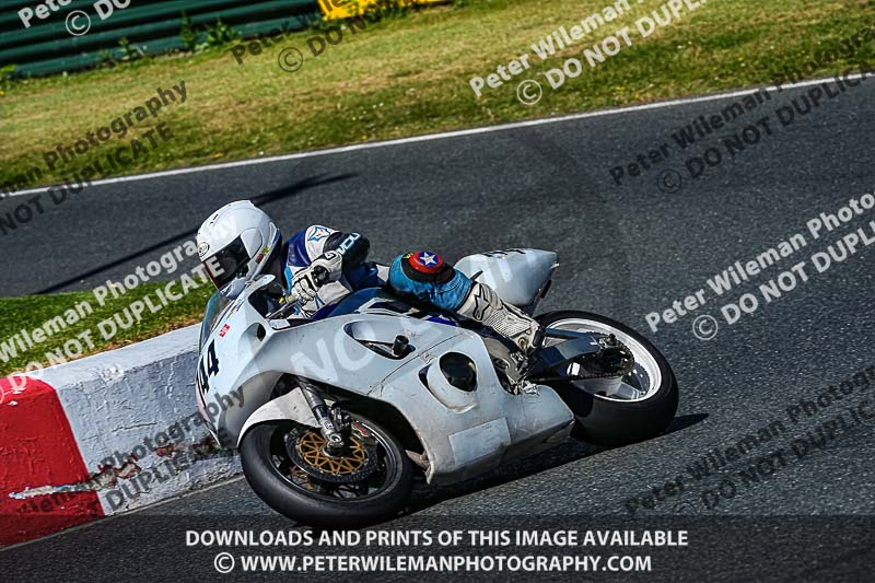 enduro digital images;event digital images;eventdigitalimages;mallory park;mallory park photographs;mallory park trackday;mallory park trackday photographs;no limits trackdays;peter wileman photography;racing digital images;trackday digital images;trackday photos